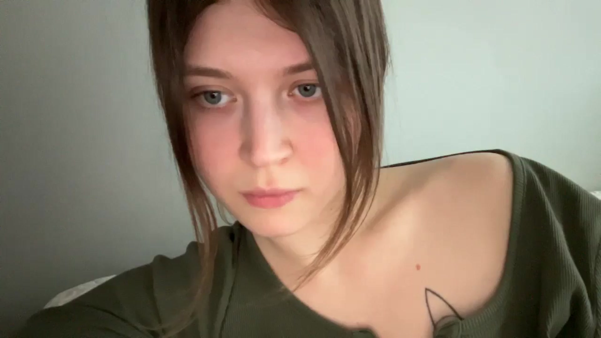 Gallery image thumbnail from BuckwheatLady's myfreecams stream on, 04/19/2026, 13:33 image 15 of 20