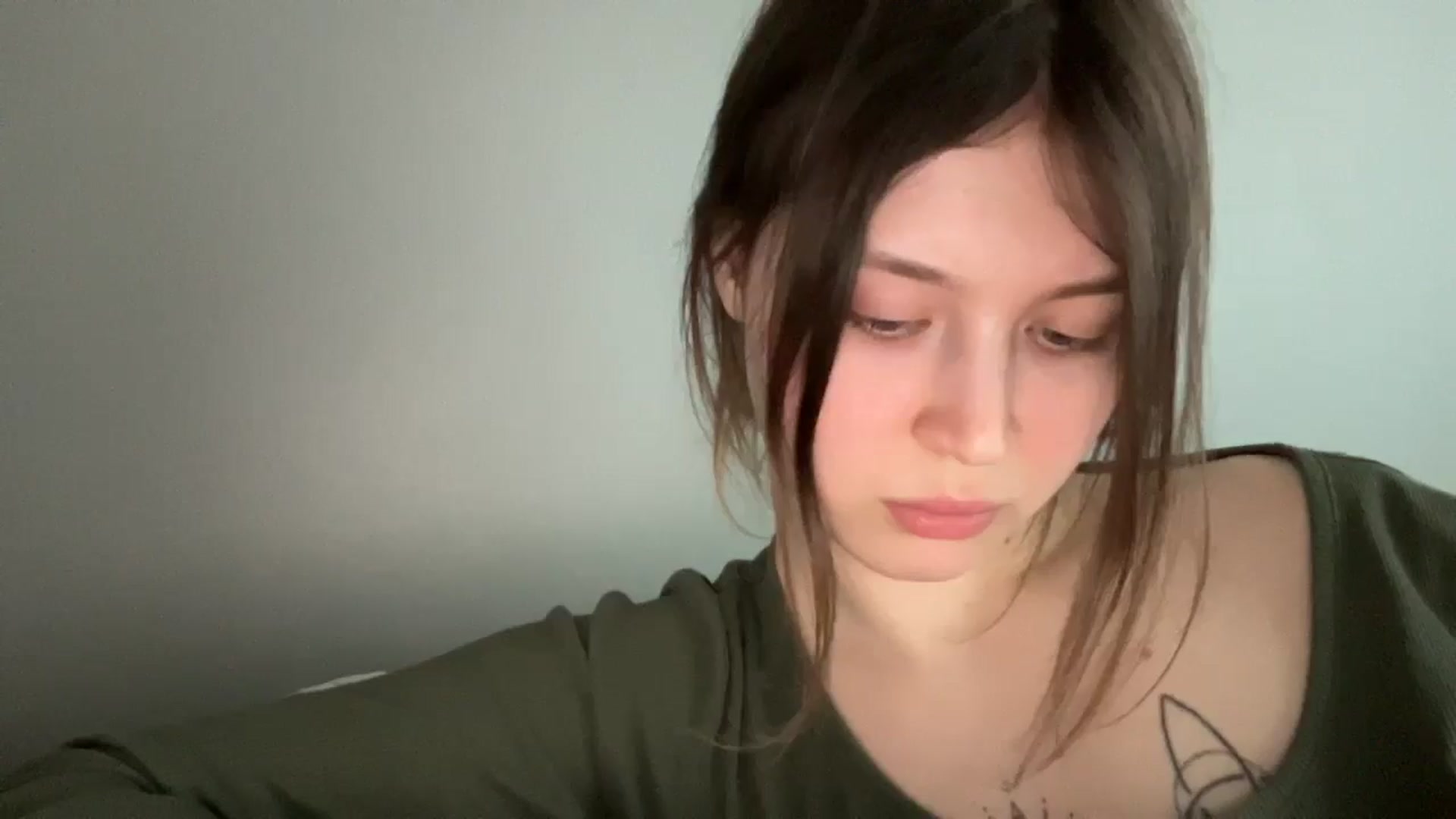 Gallery image thumbnail from BuckwheatLady's myfreecams stream on, 04/19/2026, 13:33 image 18 of 20