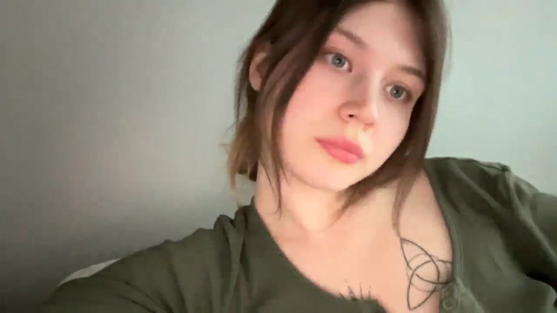 Gallery image thumbnail from BuckwheatLady's myfreecams stream on, 04/19/2026, 13:33 image 16 of 20