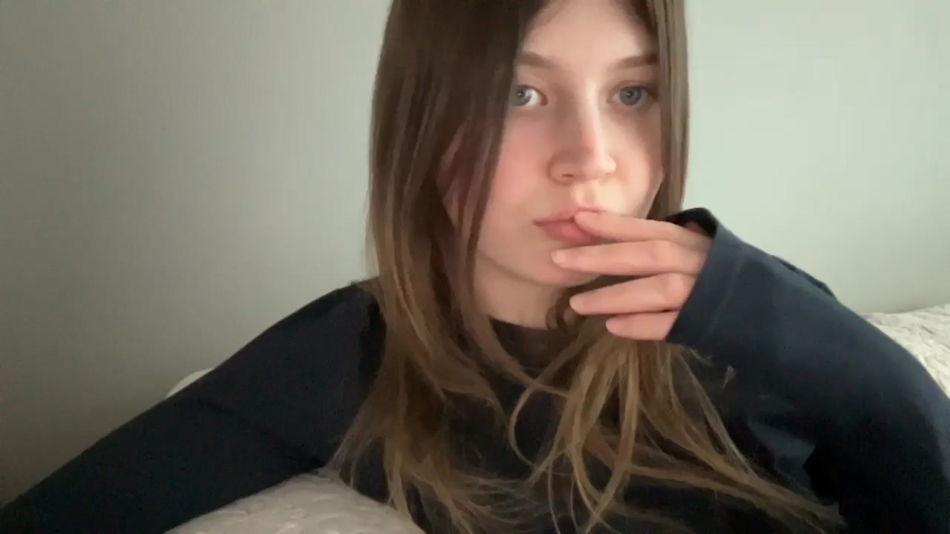 Gallery image thumbnail from BuckwheatLady's myfreecams stream on, 04/21/2026, 13:42 image 12 of 20