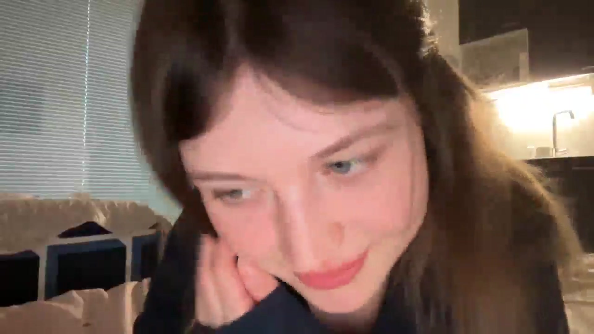 Gallery image thumbnail from BuckwheatLady's myfreecams stream on, 04/22/2026, 17:54 image 19 of 20