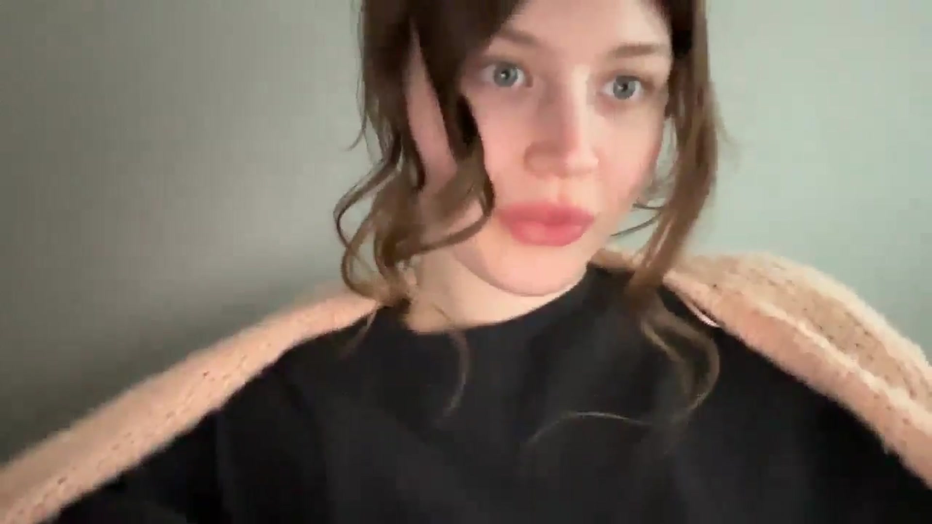 Gallery image thumbnail from BuckwheatLady's myfreecams stream on, 04/23/2026, 14:56 image 7 of 20