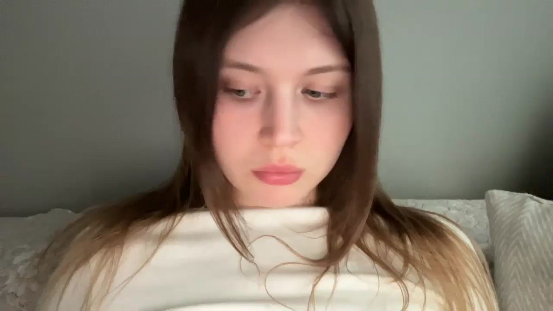 Gallery image thumbnail from BuckwheatLady's myfreecams stream on, 04/24/2026, 15:34 image 15 of 20