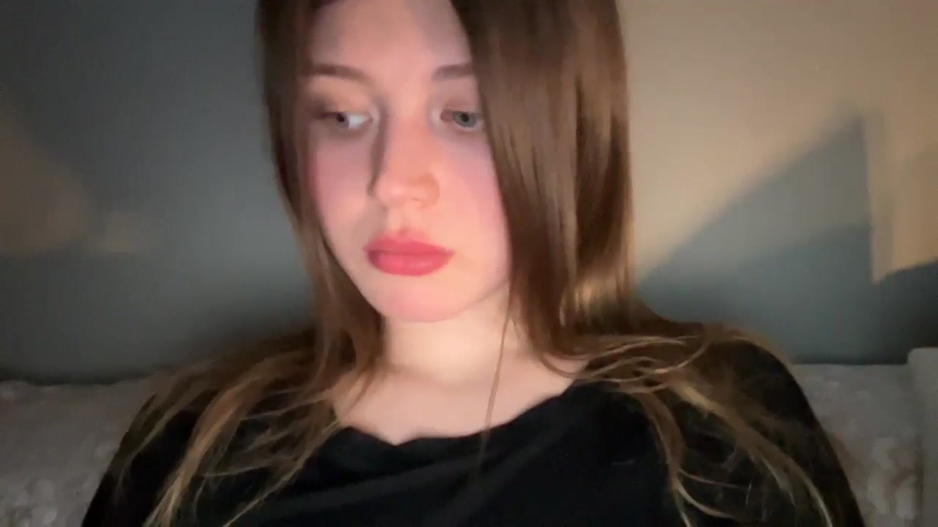 Gallery image thumbnail from BuckwheatLady's myfreecams stream on, 04/24/2026, 17:30 image 17 of 20