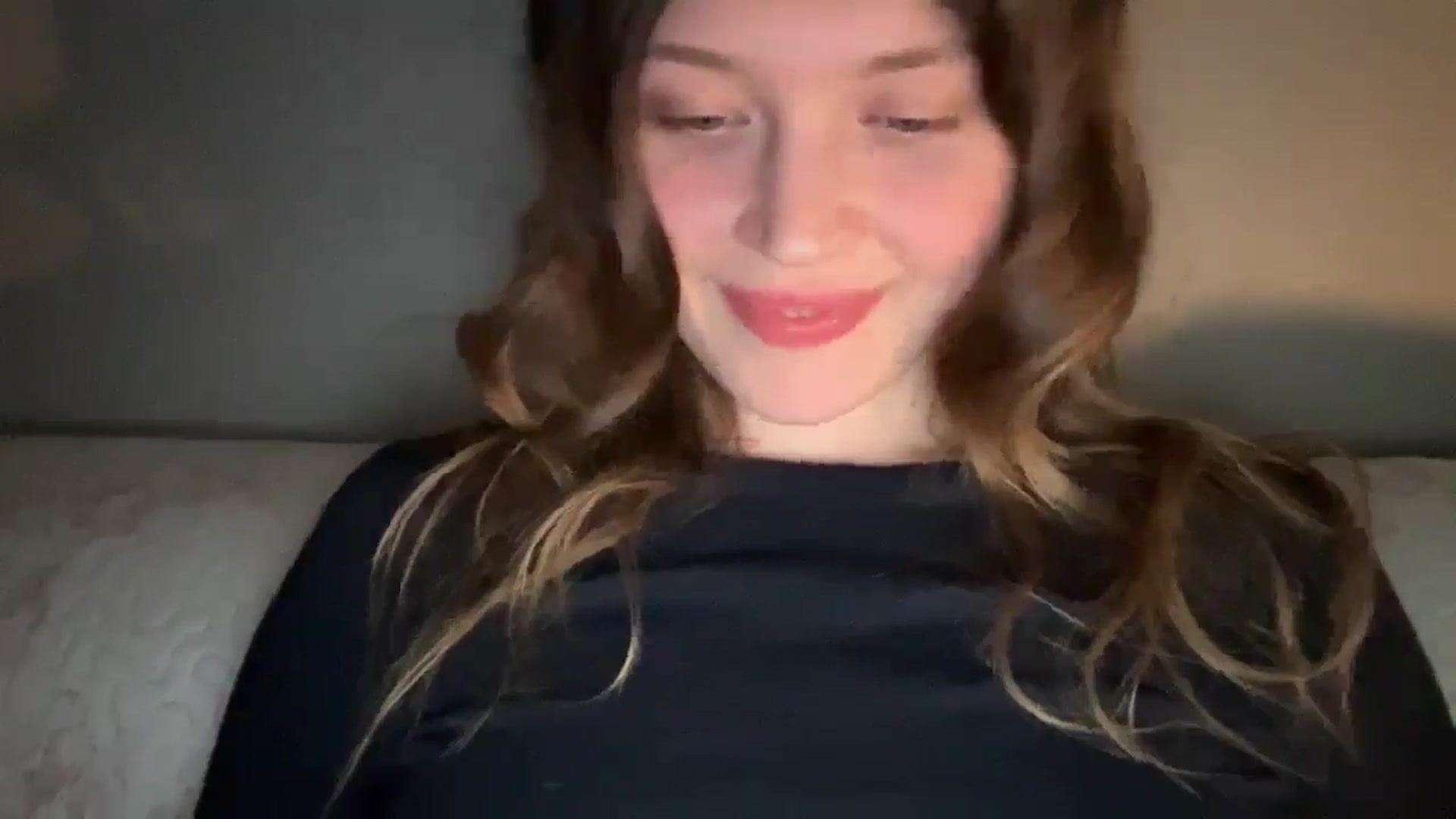 Gallery image thumbnail from BuckwheatLady's myfreecams stream on, 04/28/2026, 17:21 image 8 of 20