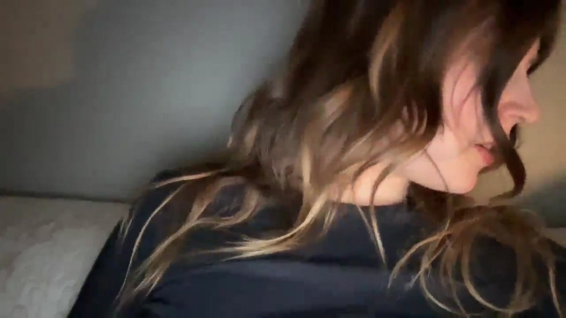 Gallery image thumbnail from BuckwheatLady's myfreecams stream on, 04/28/2026, 17:21 image 6 of 20