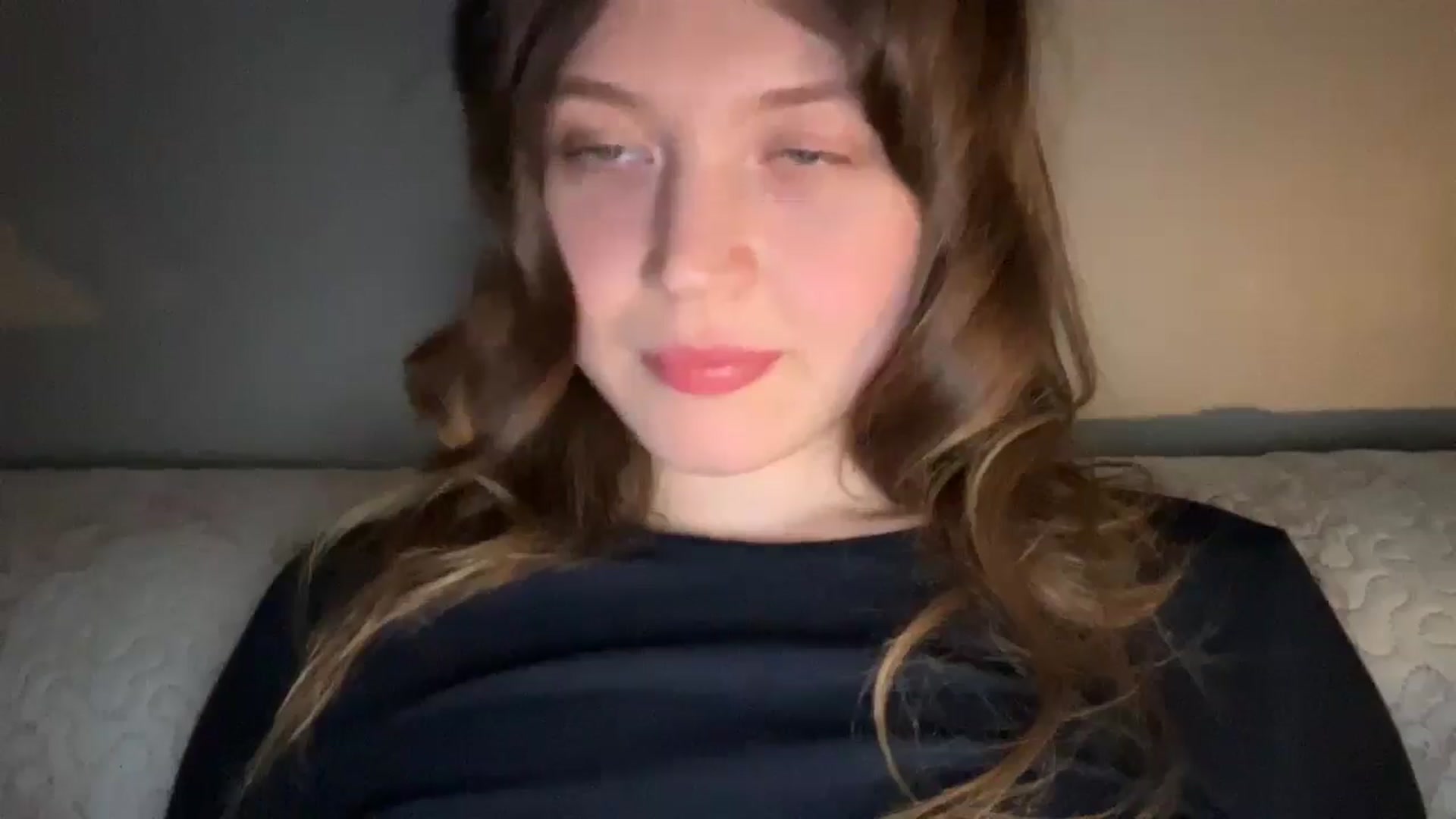 Gallery image thumbnail from BuckwheatLady's myfreecams stream on, 04/28/2026, 17:21 image 14 of 20