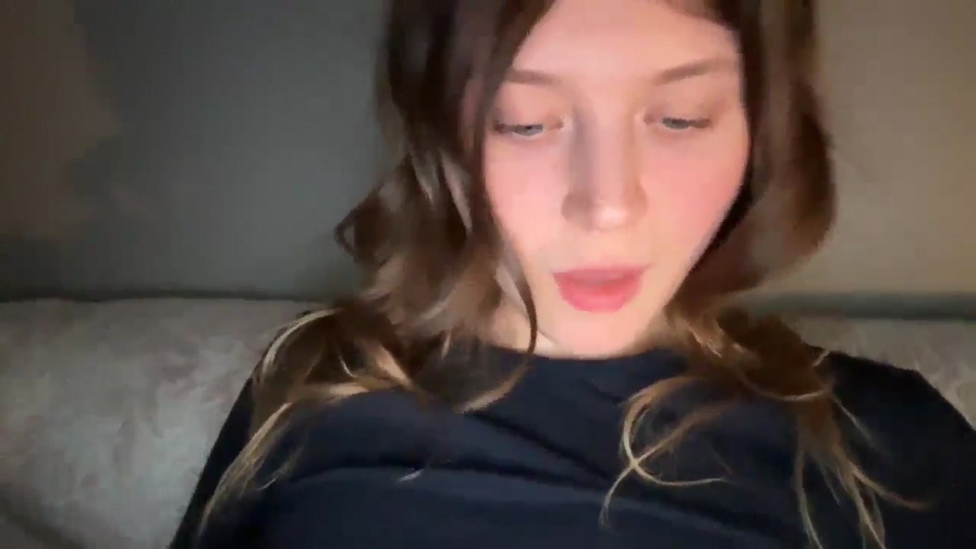 Gallery image thumbnail from BuckwheatLady's myfreecams stream on, 04/28/2026, 17:21 image 2 of 20