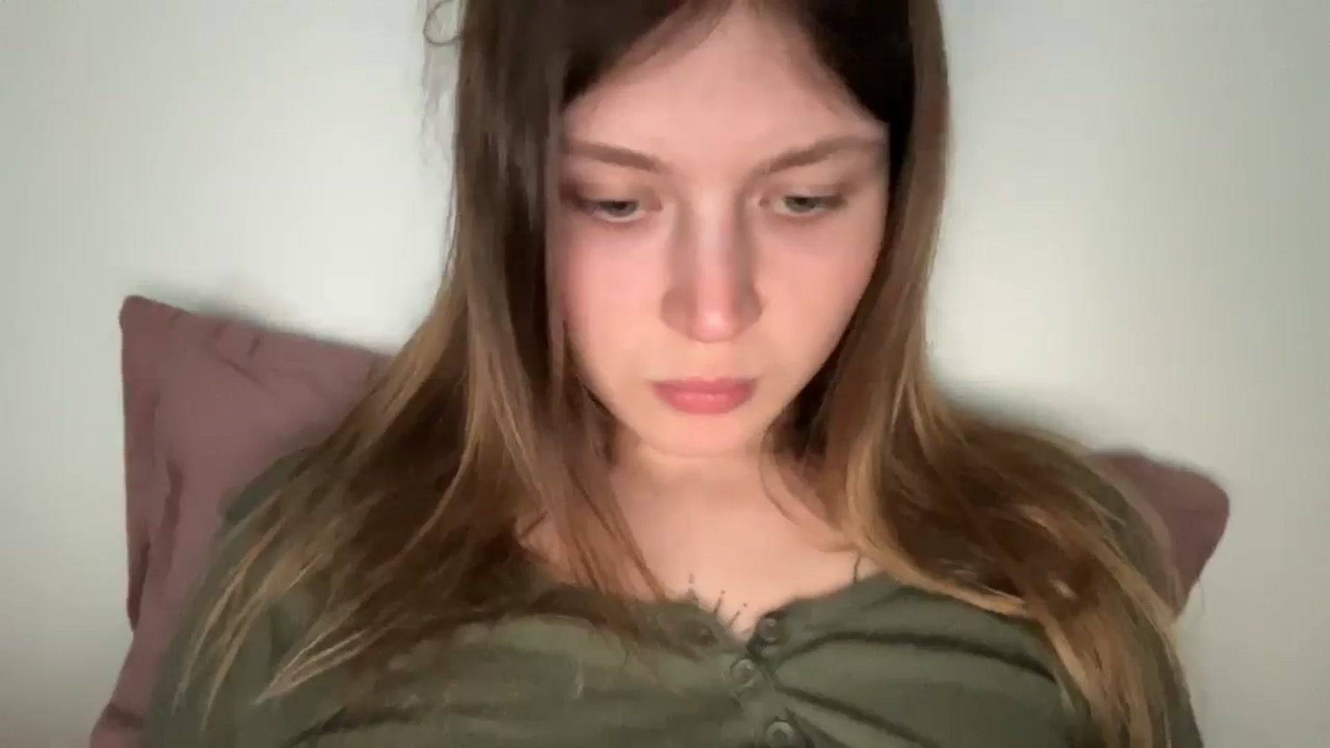 Gallery image thumbnail from BuckwheatLady's myfreecams stream on, 05/06/2026, 11:43 image 5 of 20
