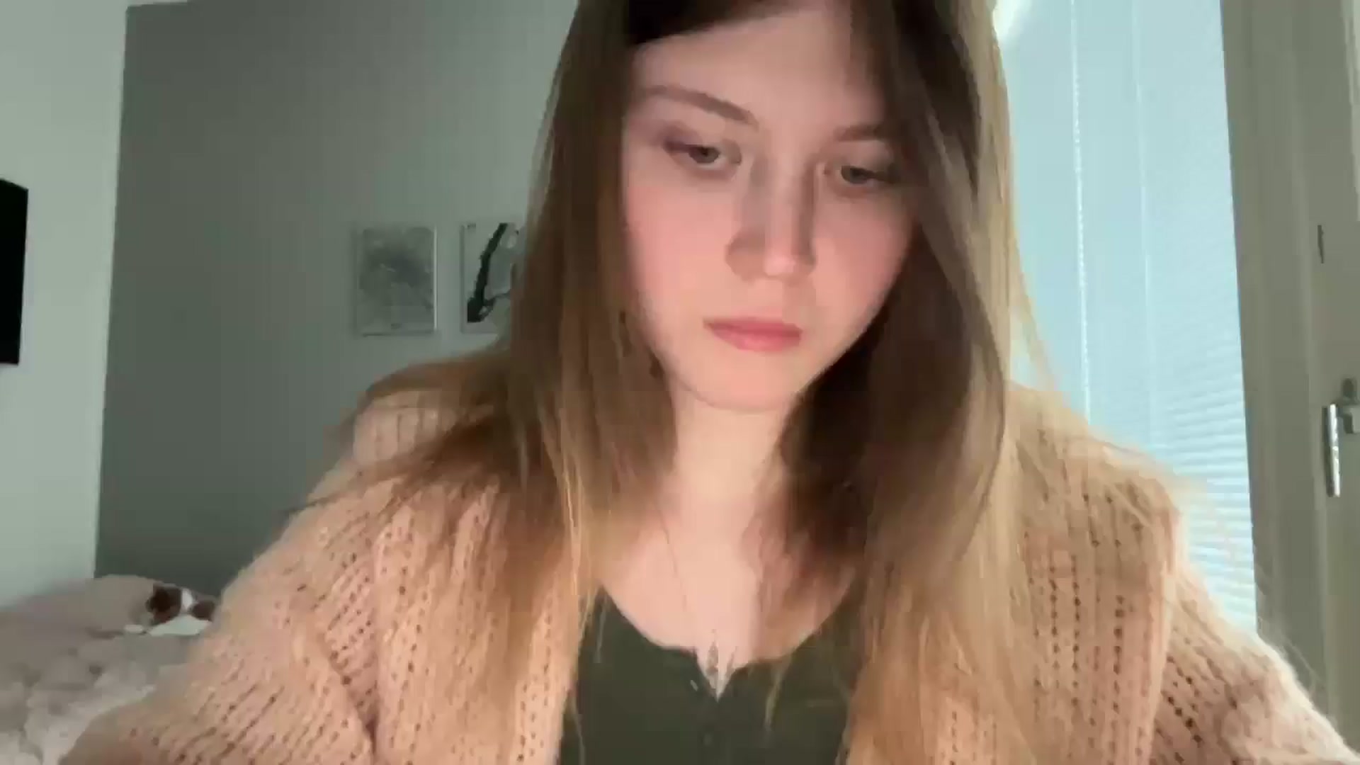Gallery image thumbnail from BuckwheatLady's myfreecams stream on, 05/06/2026, 12:54 image 15 of 20