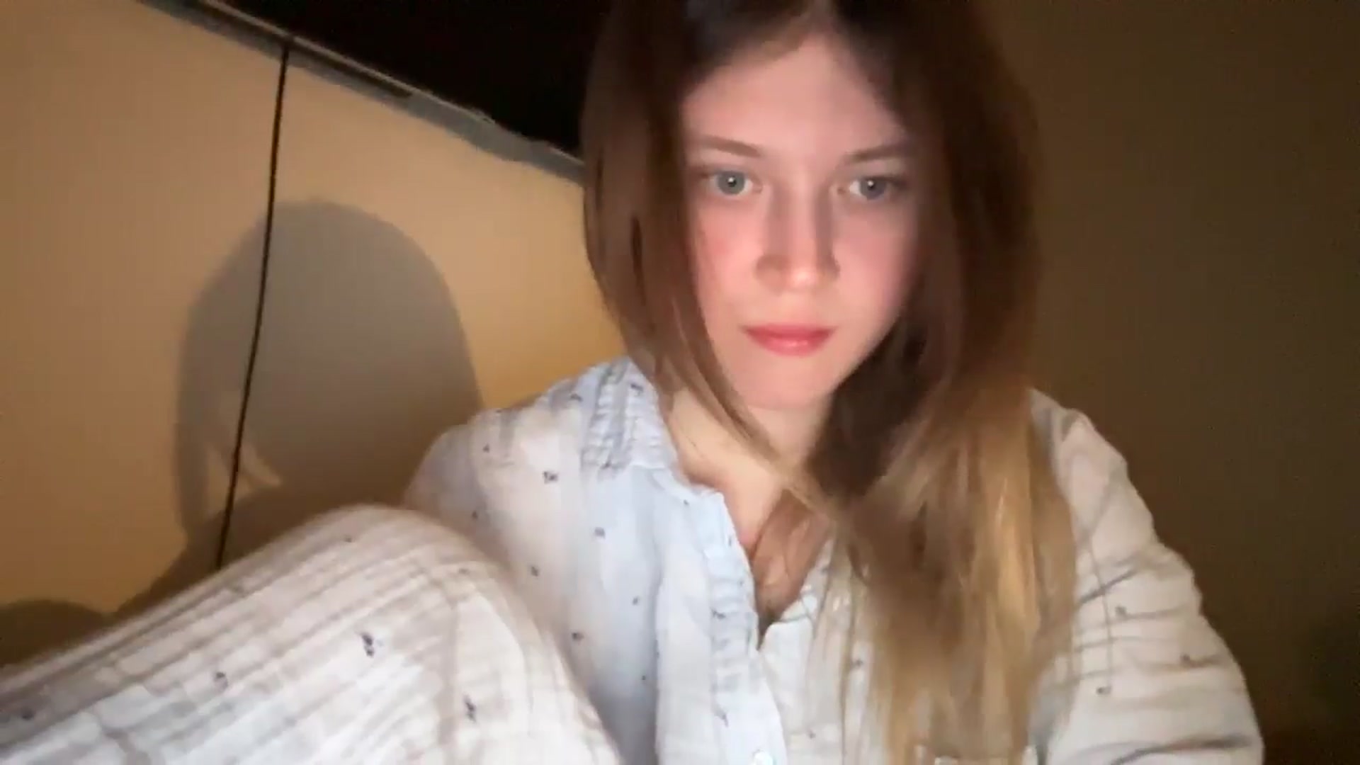 Gallery image thumbnail from BuckwheatLady's myfreecams stream on, 05/08/2026, 19:59 image 16 of 20
