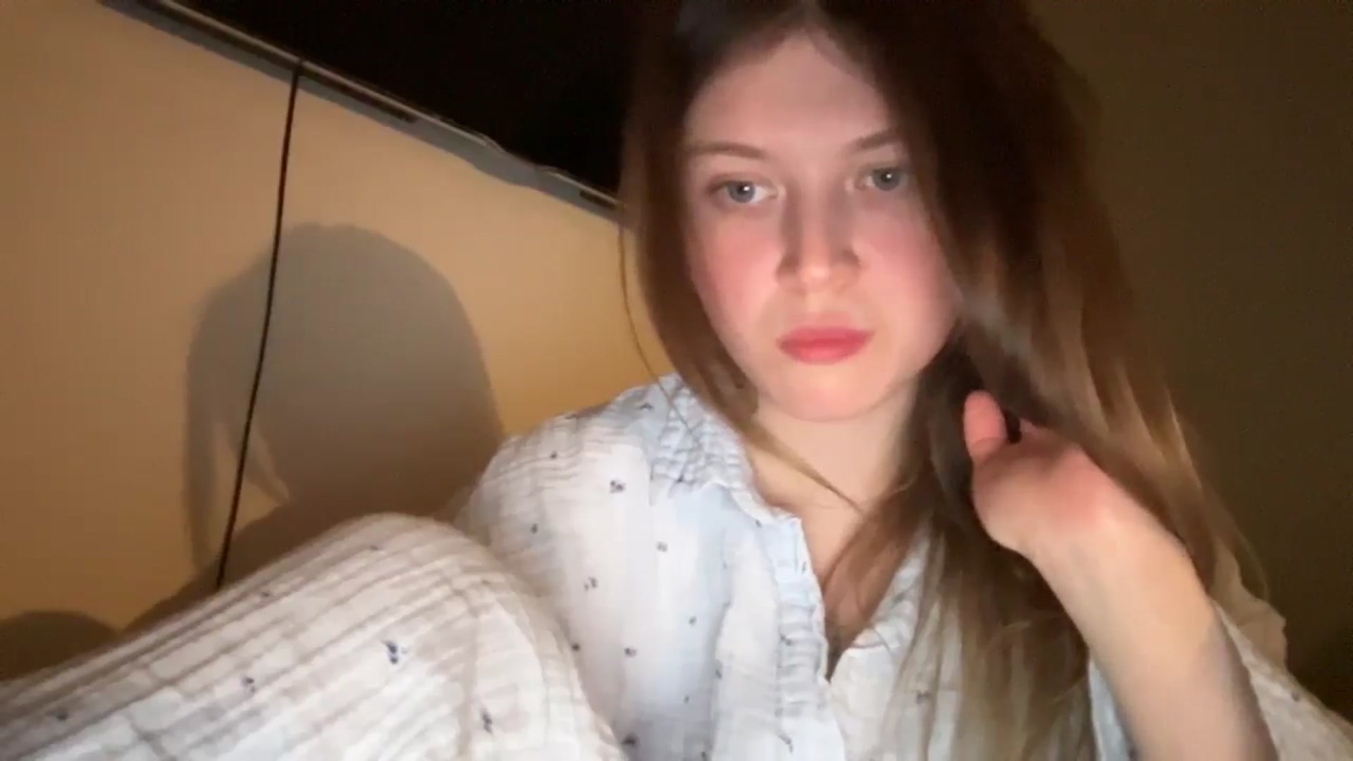 Gallery image thumbnail from BuckwheatLady's myfreecams stream on, 05/08/2026, 19:59 image 15 of 20