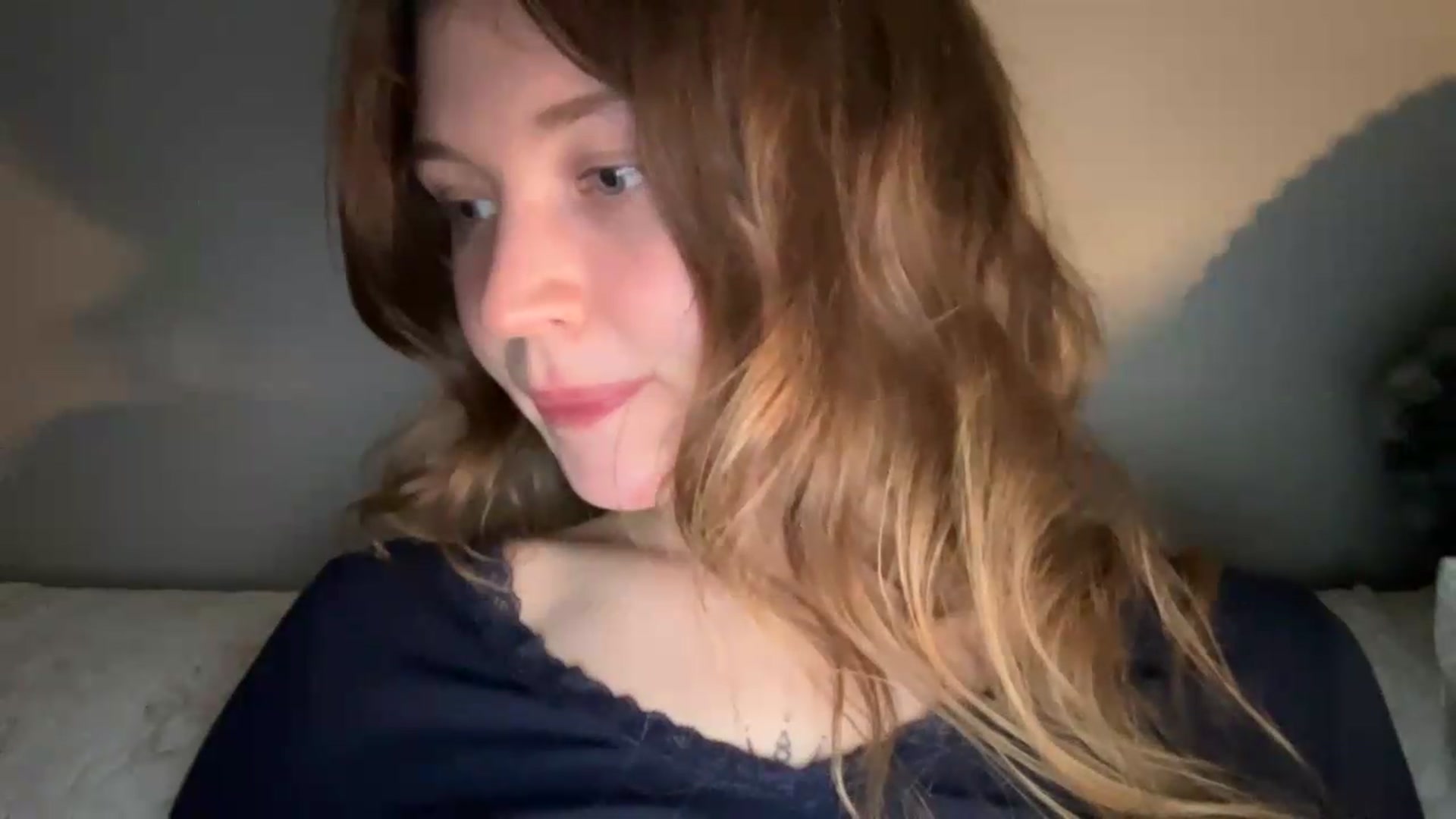 Gallery image thumbnail from BuckwheatLady's myfreecams stream on, 05/12/2026, 17:04 image 9 of 20