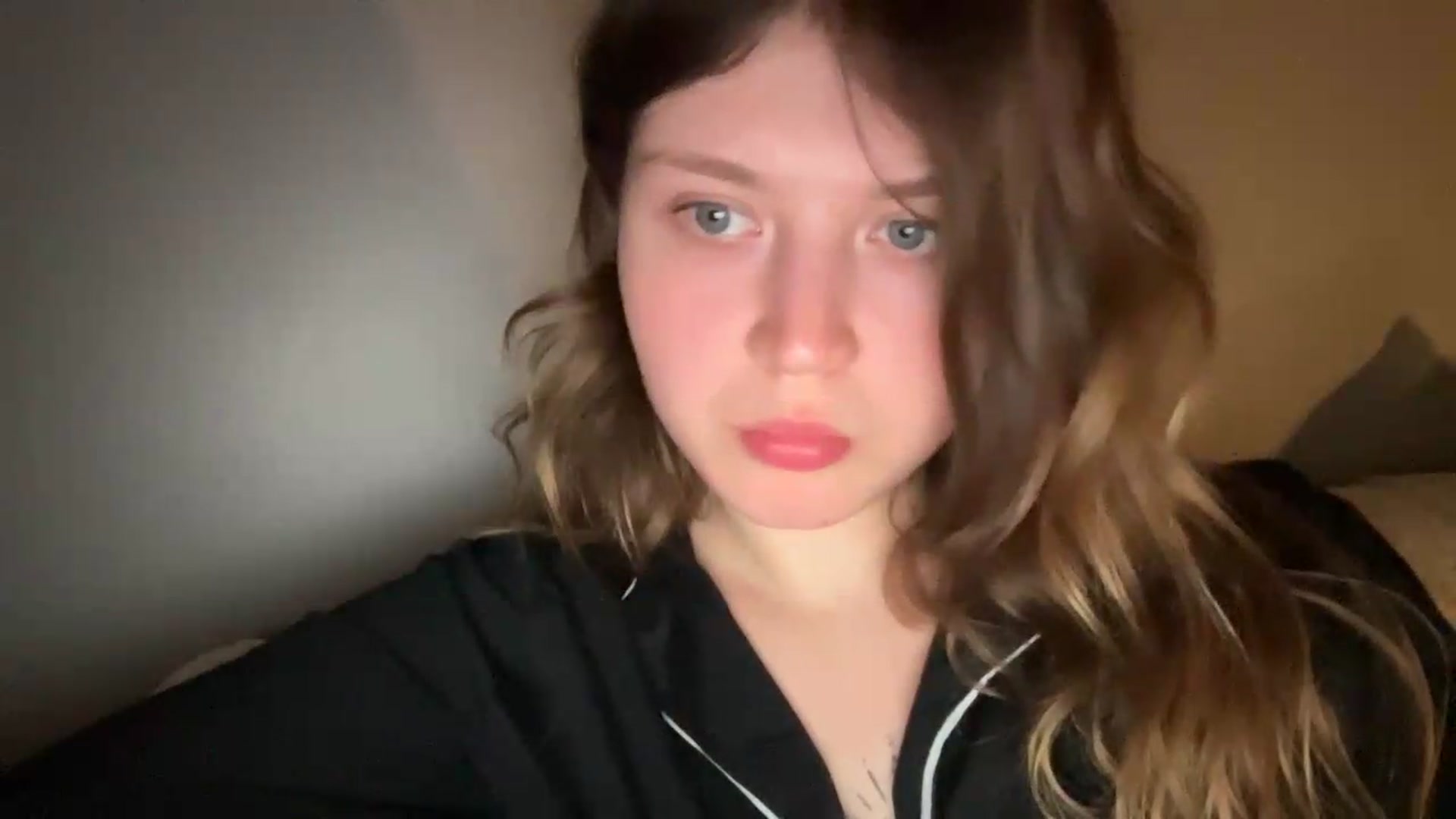 Gallery image thumbnail from BuckwheatLady's myfreecams stream on, 05/13/2026, 19:09 image 6 of 20