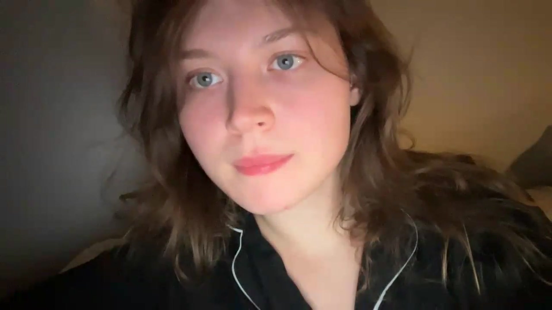 Gallery image thumbnail from BuckwheatLady's myfreecams stream on, 05/13/2026, 19:09 image 10 of 20