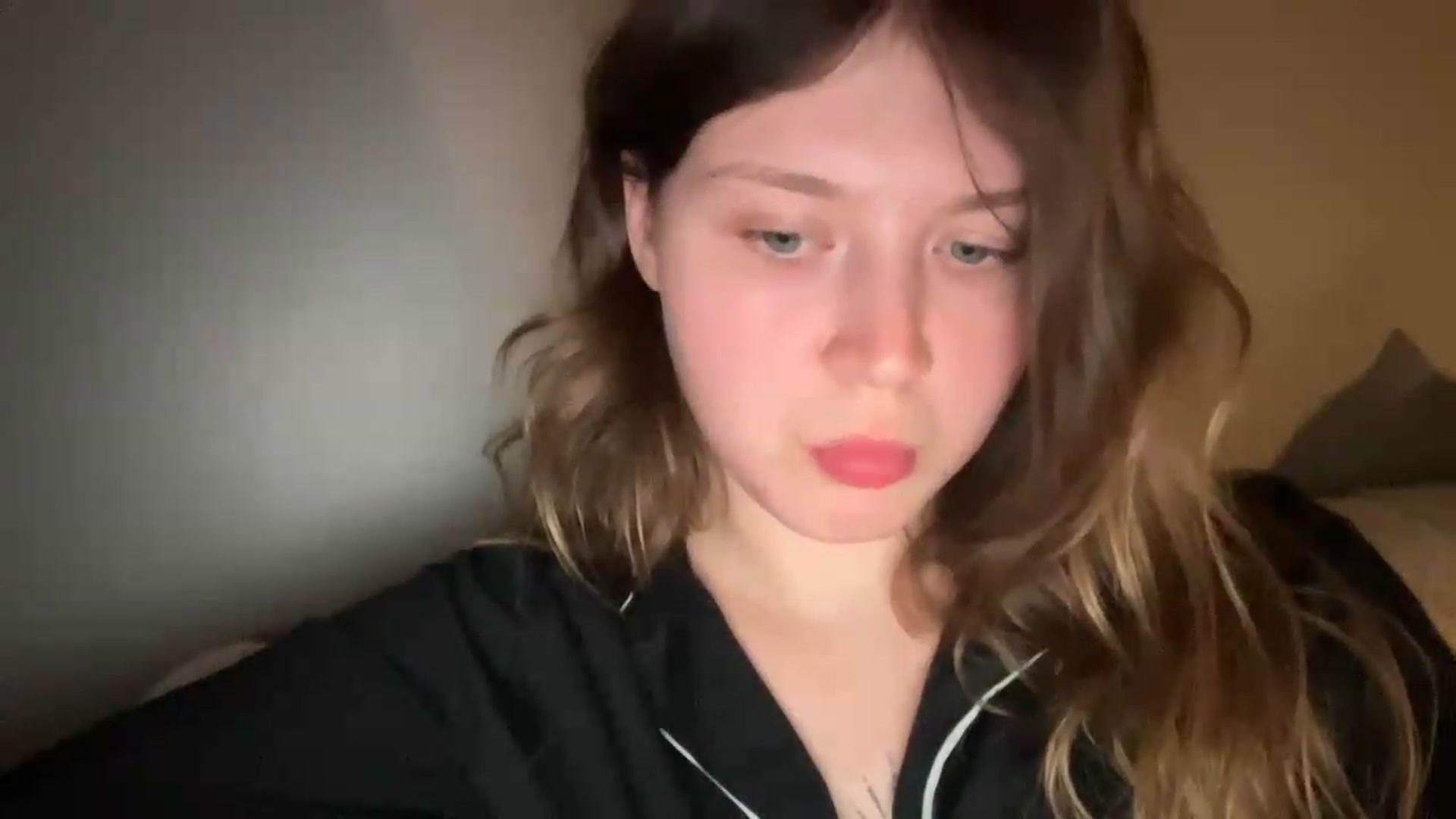 Gallery image thumbnail from BuckwheatLady's myfreecams stream on, 05/13/2026, 19:09 image 5 of 20