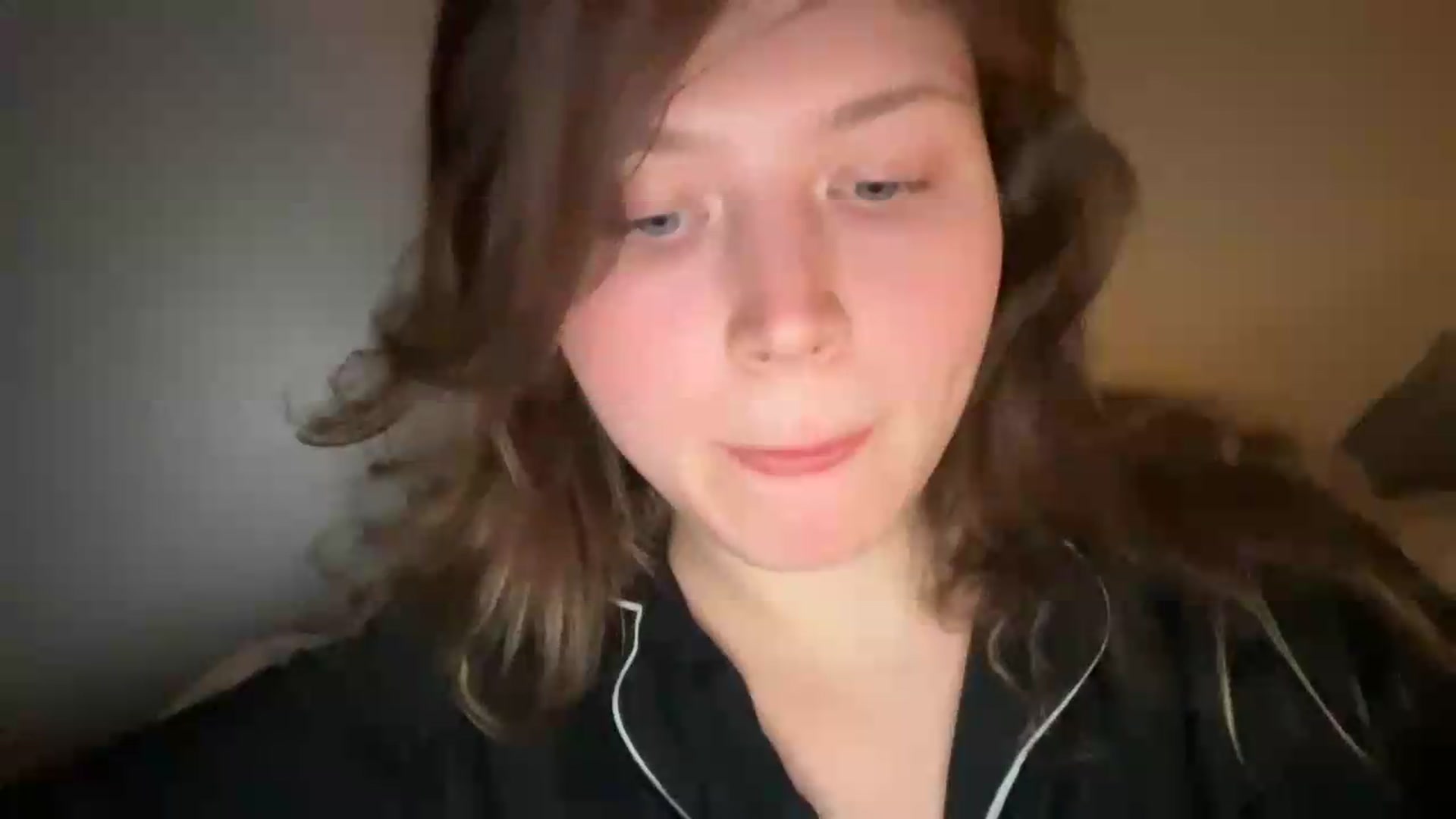 Gallery image thumbnail from BuckwheatLady's myfreecams stream on, 05/13/2026, 19:09 image 9 of 20