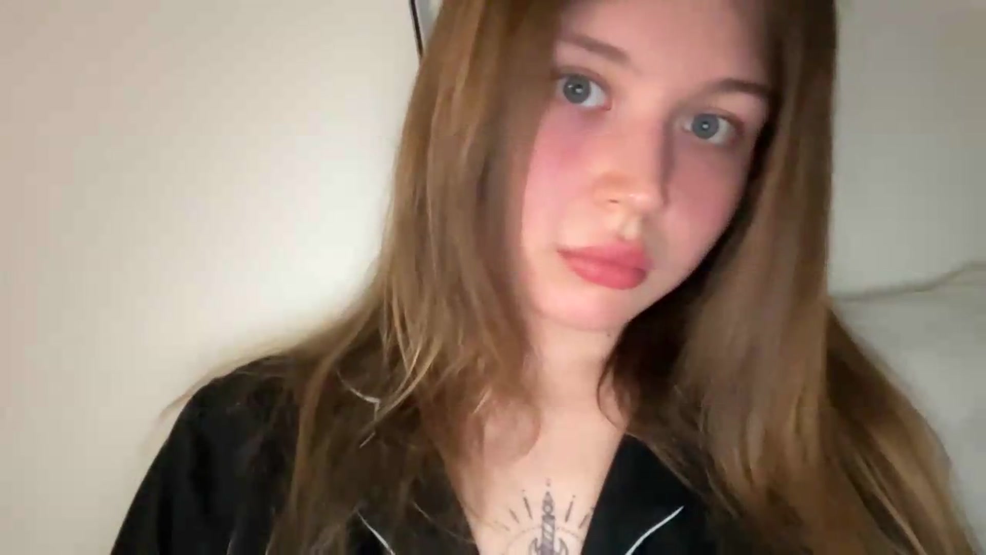 Gallery image thumbnail from BuckwheatLady's myfreecams stream on, 05/16/2026, 18:10 image 2 of 20