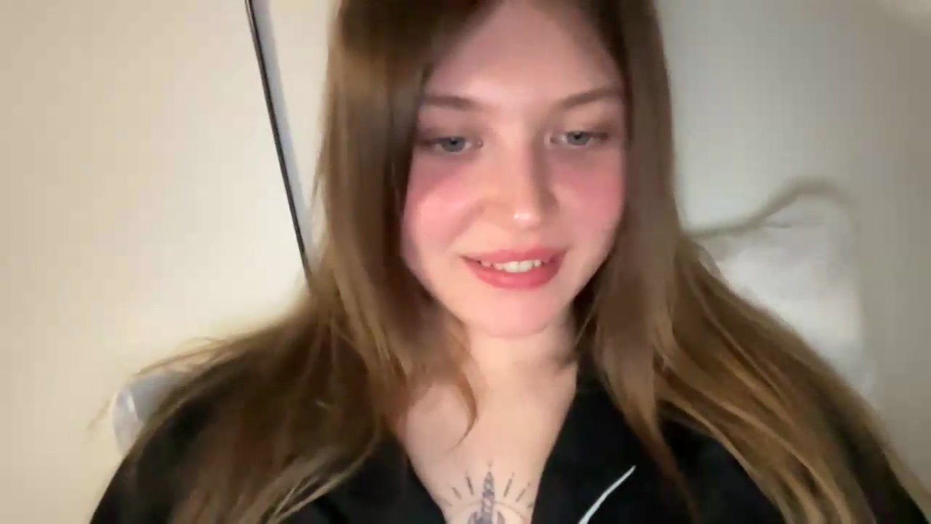 Gallery image thumbnail from BuckwheatLady's myfreecams stream on, 05/16/2026, 18:10 image 12 of 20