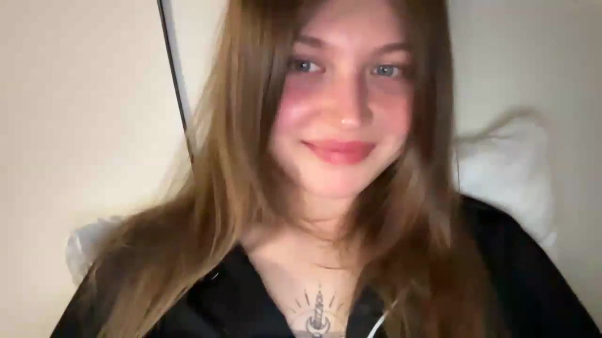 Gallery image thumbnail from BuckwheatLady's myfreecams stream on, 05/16/2026, 18:10 image 13 of 20