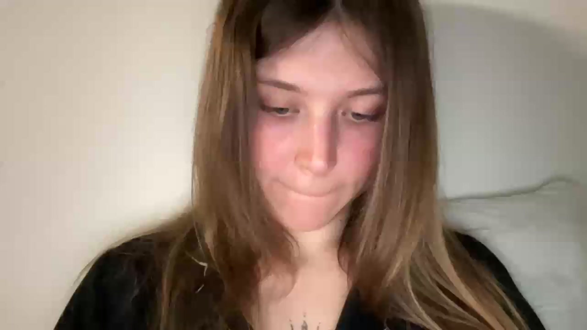 Gallery image thumbnail from BuckwheatLady's myfreecams stream on, 05/16/2026, 18:10 image 1 of 20