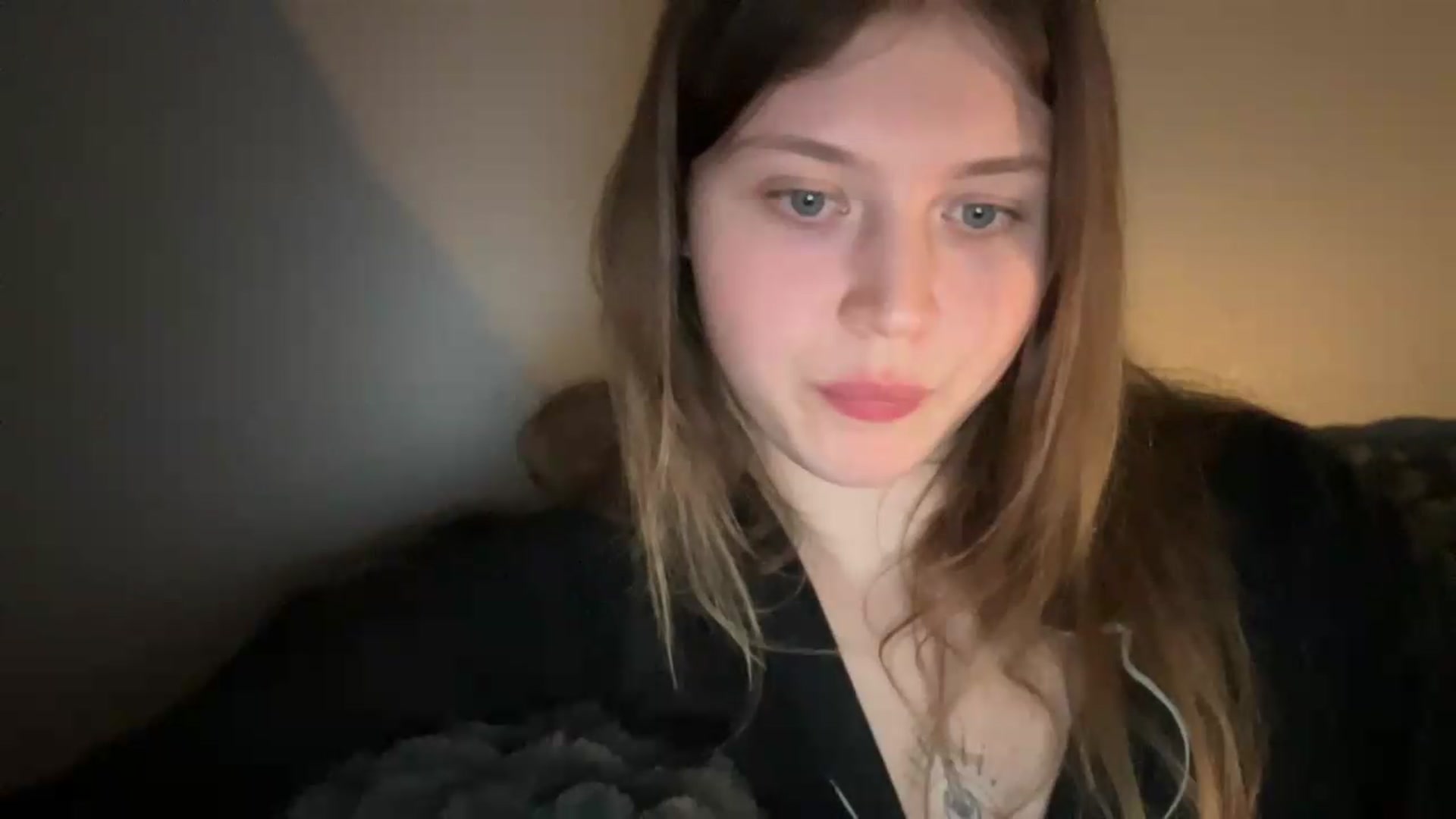 Gallery image thumbnail from BuckwheatLady's myfreecams stream on, 05/17/2026, 19:26 image 7 of 20