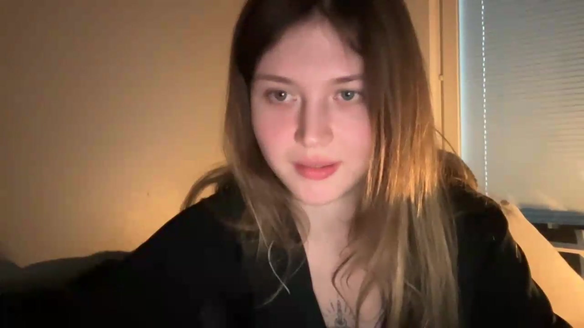 Gallery image thumbnail from BuckwheatLady's myfreecams stream on, 05/17/2026, 19:26 image 9 of 20