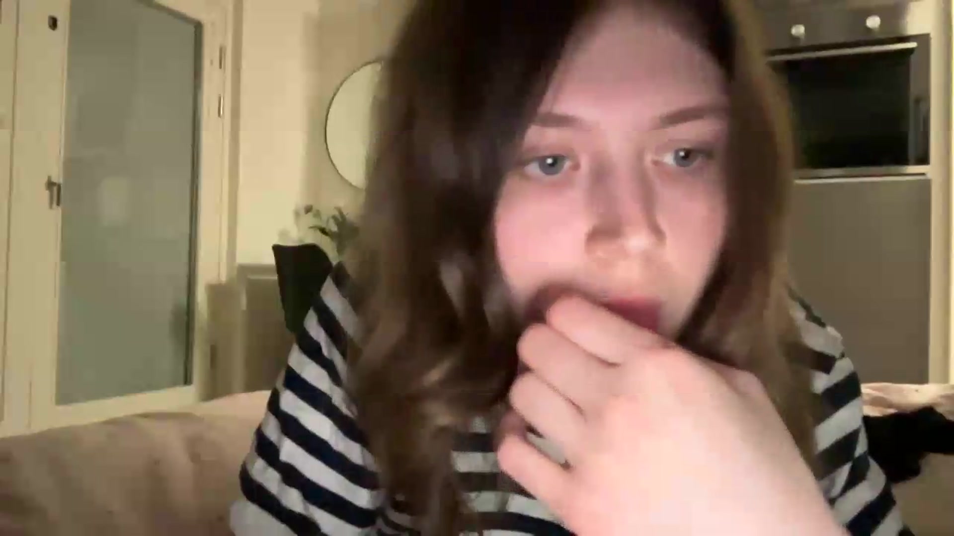 Gallery image thumbnail from BuckwheatLady's myfreecams stream on, 05/18/2026, 19:51 image 19 of 20