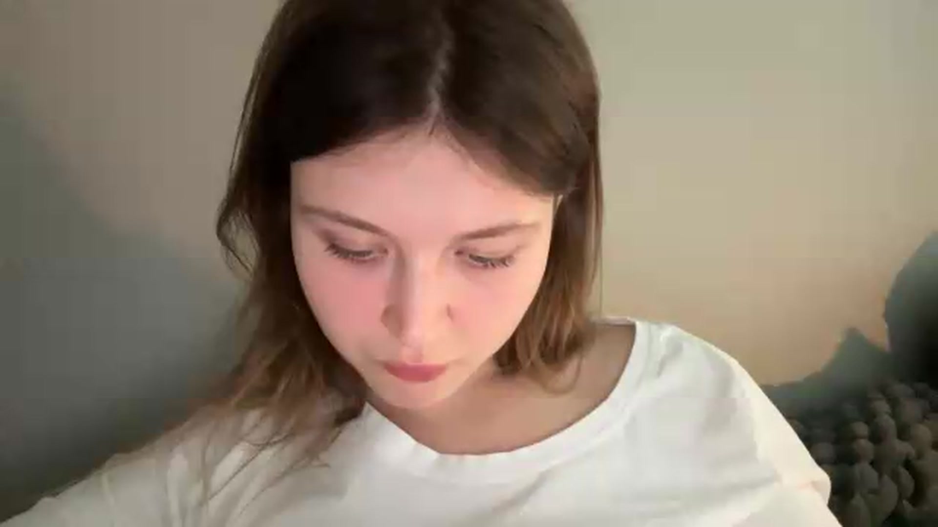 Gallery image thumbnail from BuckwheatLady's myfreecams stream on, 05/21/2026, 14:39 image 16 of 20