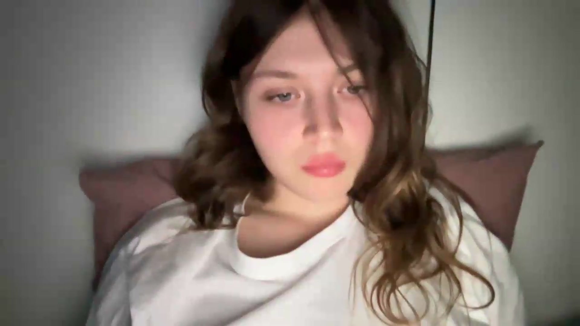 Gallery image thumbnail from BuckwheatLady's myfreecams stream on, 05/25/2026, 18:47 image 16 of 20