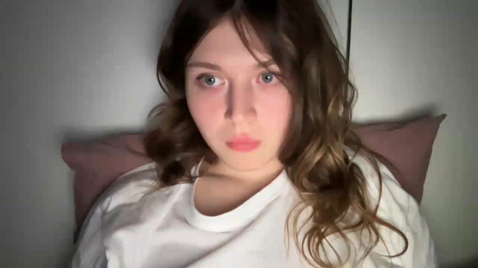 Gallery image thumbnail from BuckwheatLady's myfreecams stream on, 05/25/2026, 18:47 image 18 of 20