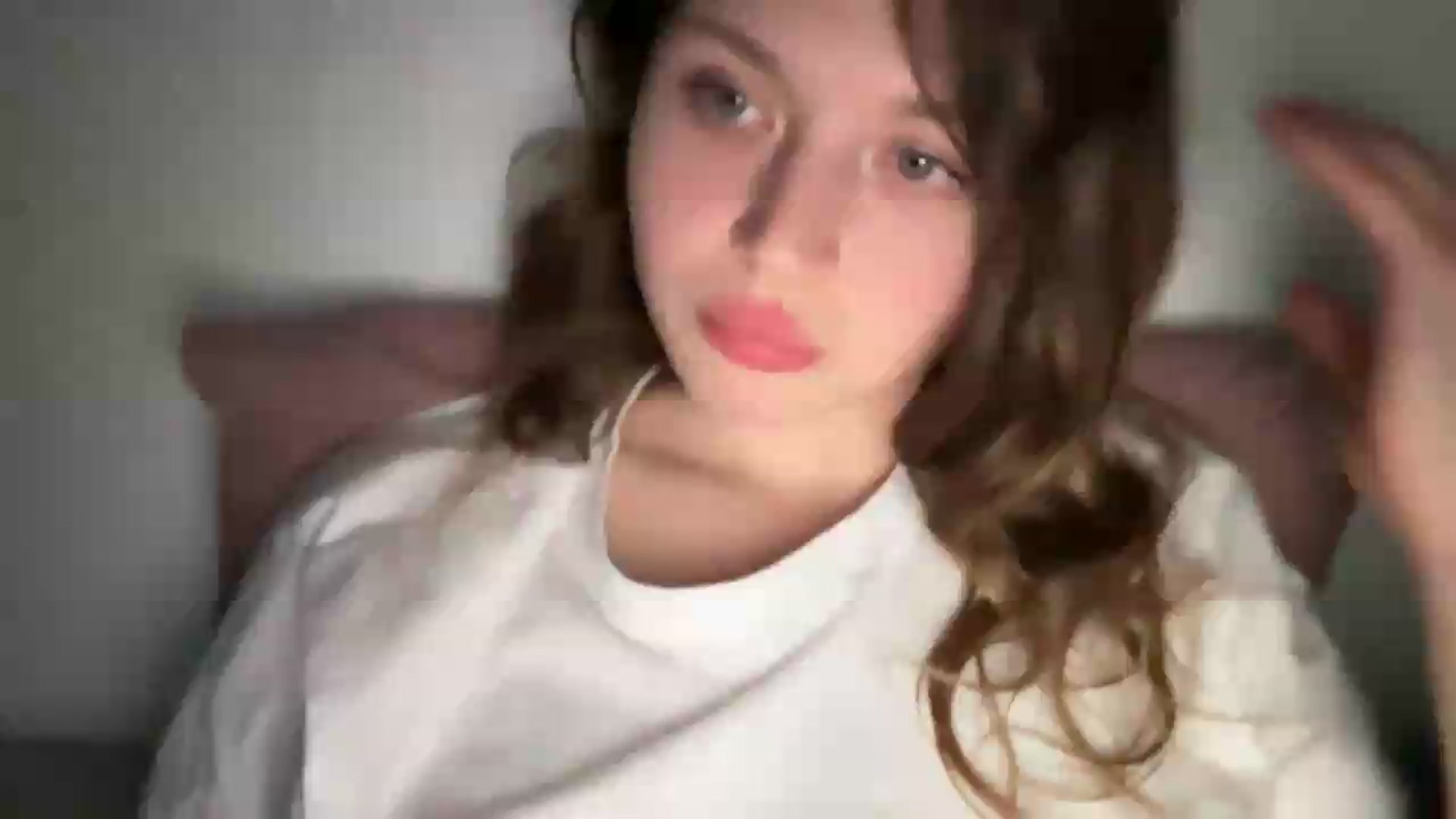 Gallery image thumbnail from BuckwheatLady's myfreecams stream on, 05/25/2026, 18:47 image 13 of 20