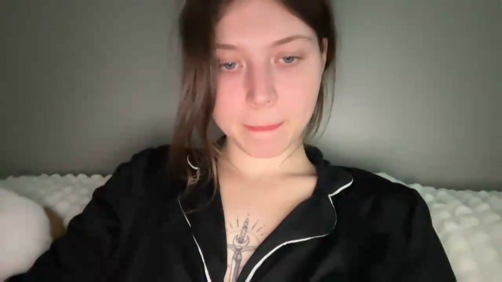 Gallery image thumbnail from BuckwheatLady's myfreecams stream on, 05/31/2026, 16:04 image 6 of 20