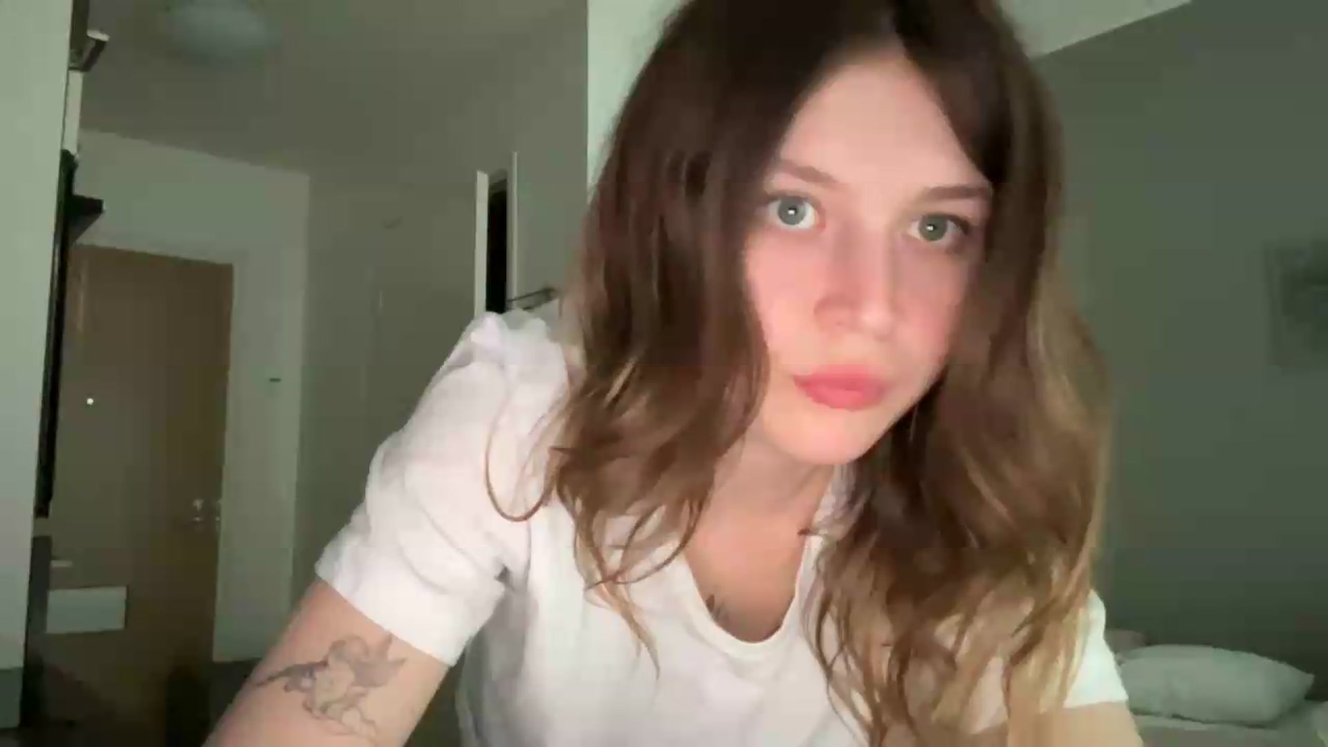 Gallery image thumbnail from BuckwheatLady's myfreecams stream on, 06/01/2026, 17:26 image 10 of 20