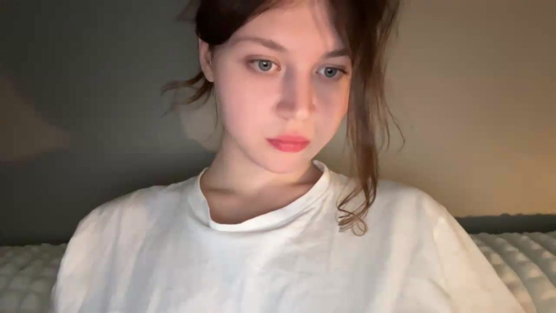 Gallery image thumbnail from BuckwheatLady's myfreecams stream on, 06/02/2026, 18:19 image 20 of 20