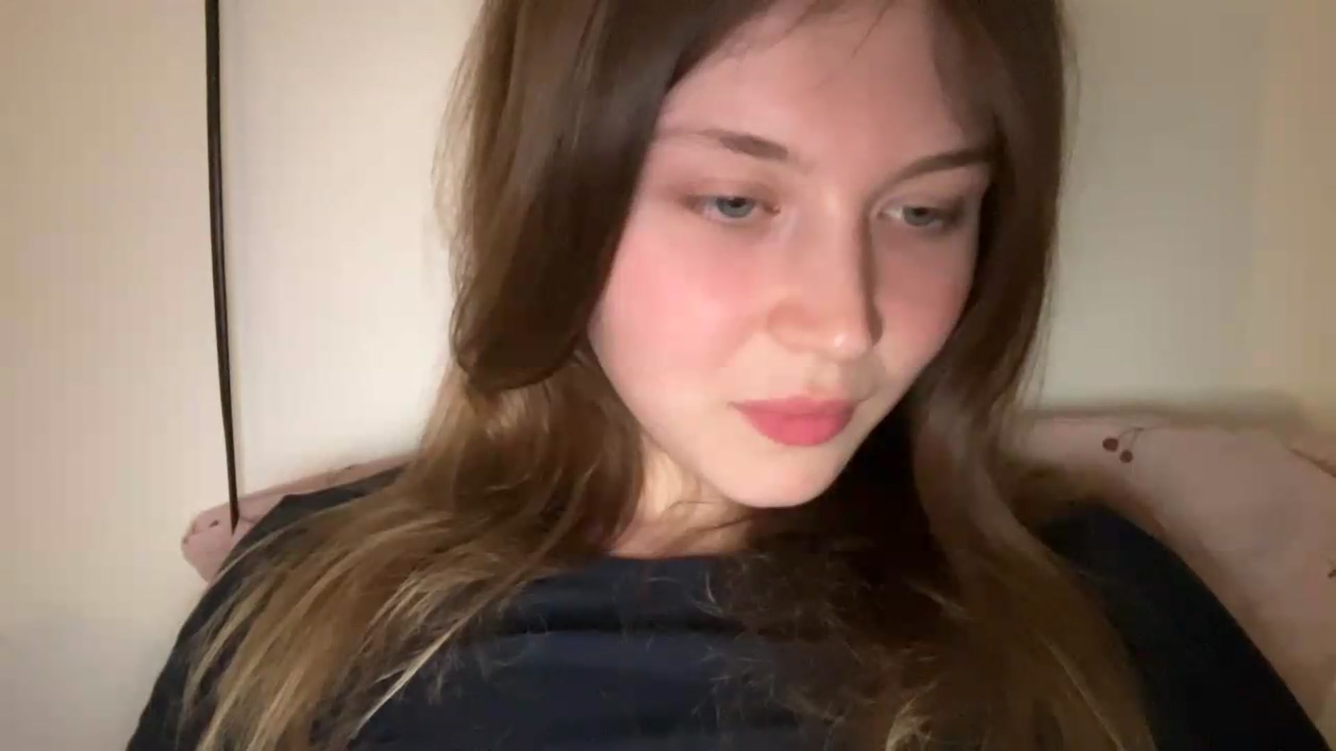 Gallery image thumbnail from BuckwheatLady's myfreecams stream on, 06/06/2026, 18:57 image 12 of 20