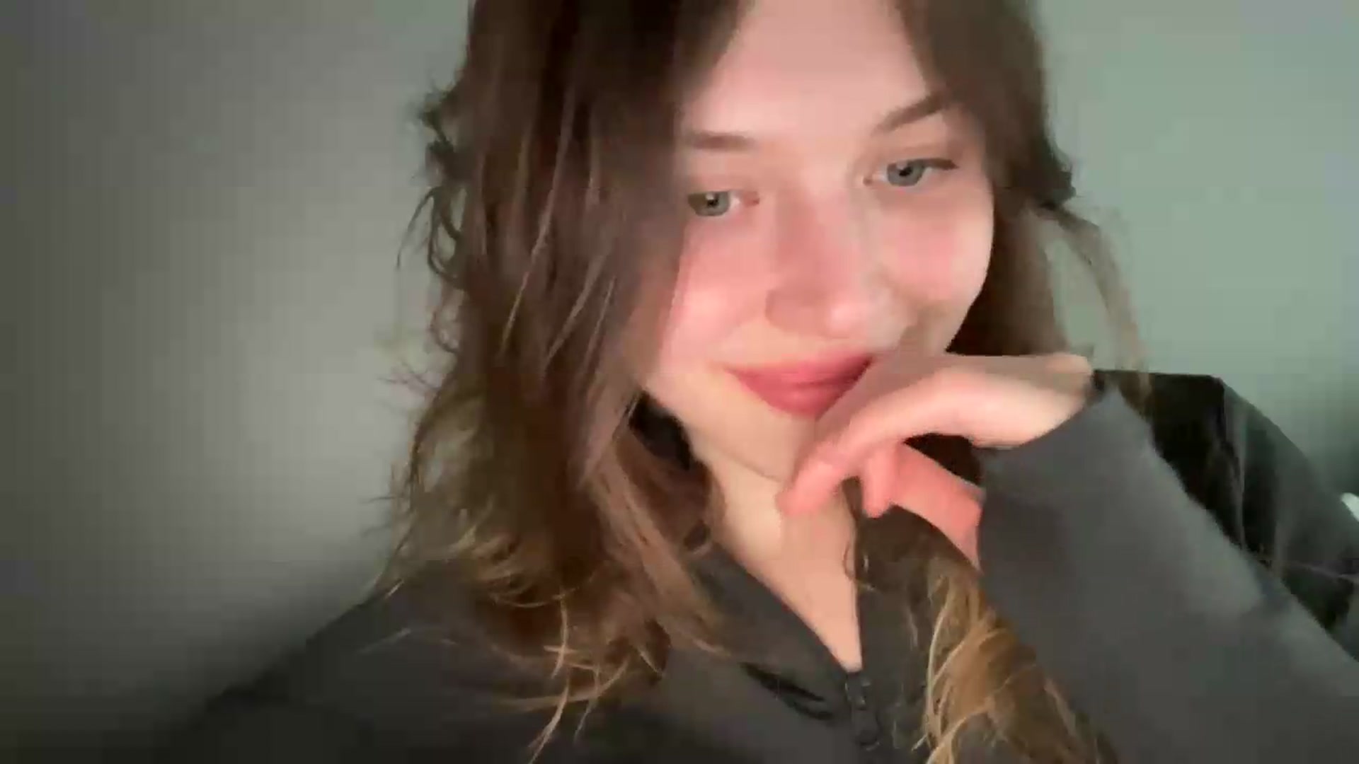 Gallery image thumbnail from BuckwheatLady's myfreecams stream on, 06/16/2026, 16:29 image 8 of 20