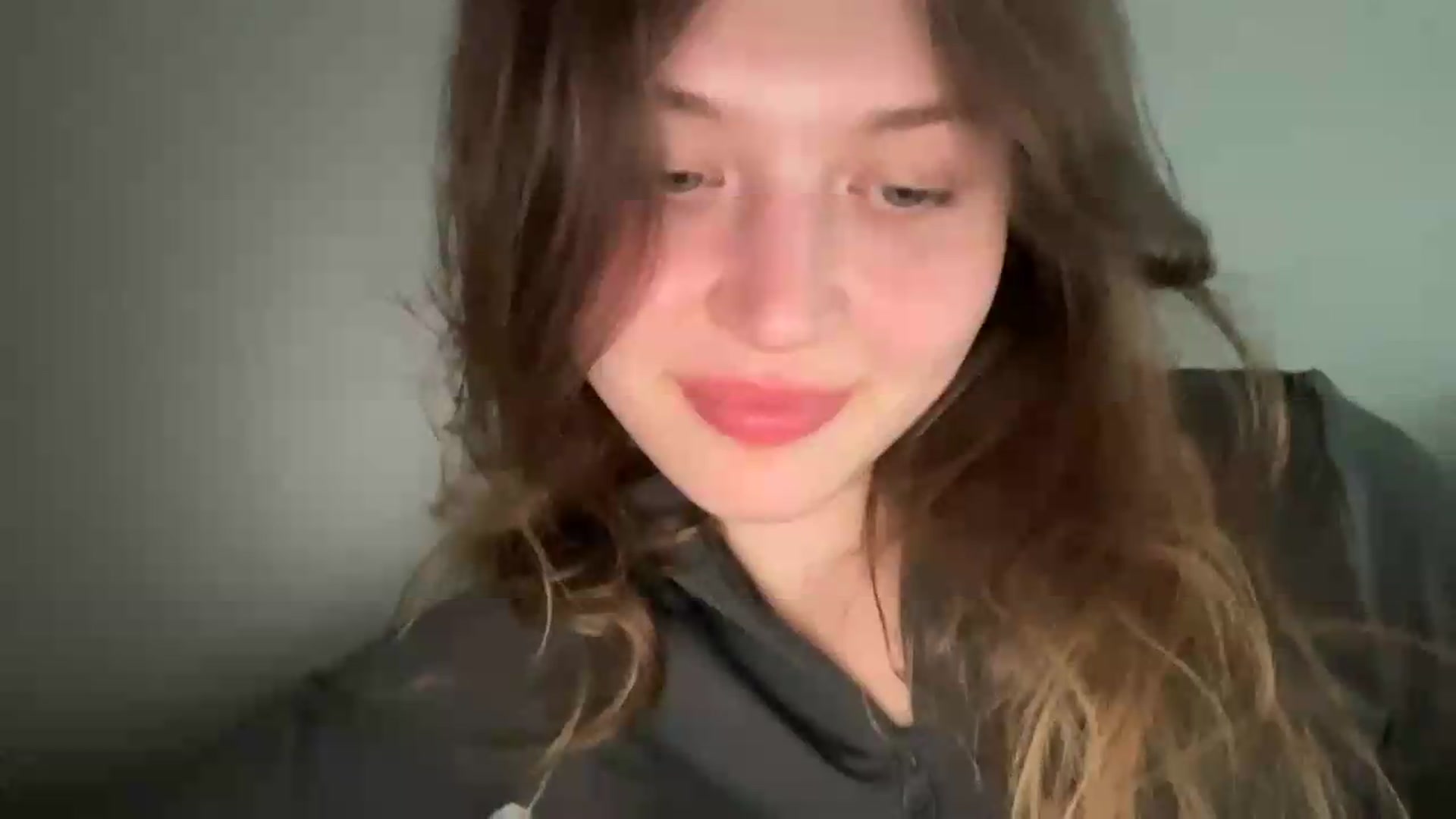 Gallery image thumbnail from BuckwheatLady's myfreecams stream on, 06/16/2026, 16:29 image 9 of 20