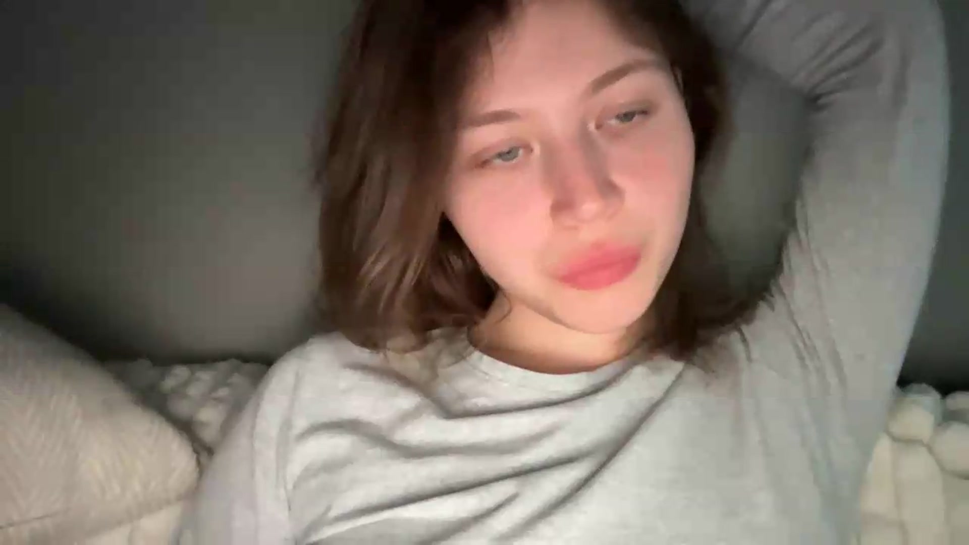 Gallery image thumbnail from BuckwheatLady's myfreecams stream on, 06/18/2026, 17:48 image 15 of 20