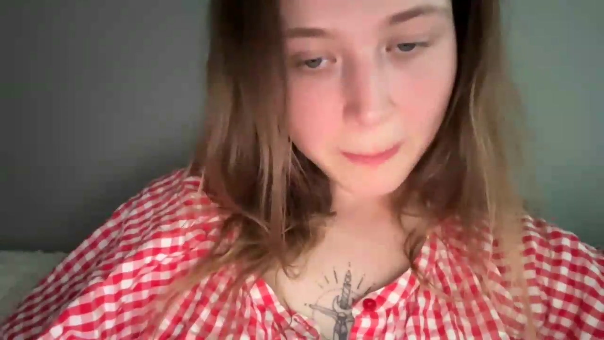 Gallery image thumbnail from BuckwheatLady's myfreecams stream on, 06/19/2026, 18:24 image 10 of 20