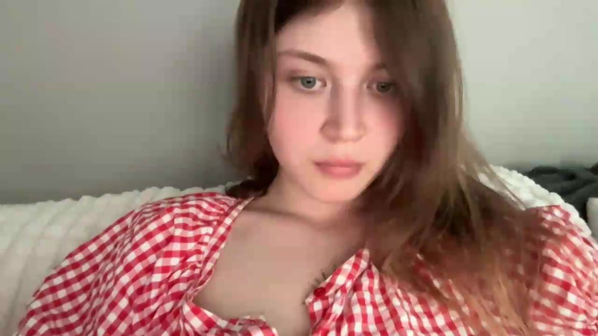 Gallery image thumbnail from BuckwheatLady's myfreecams stream on, 06/19/2026, 18:24 image 2 of 20