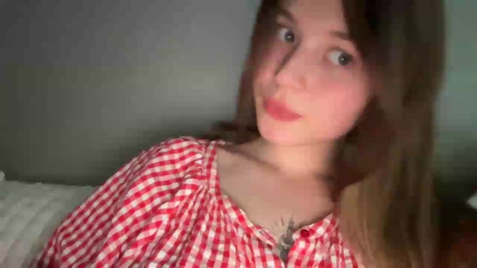 Gallery image thumbnail from BuckwheatLady's myfreecams stream on, 06/19/2026, 18:24 image 14 of 20