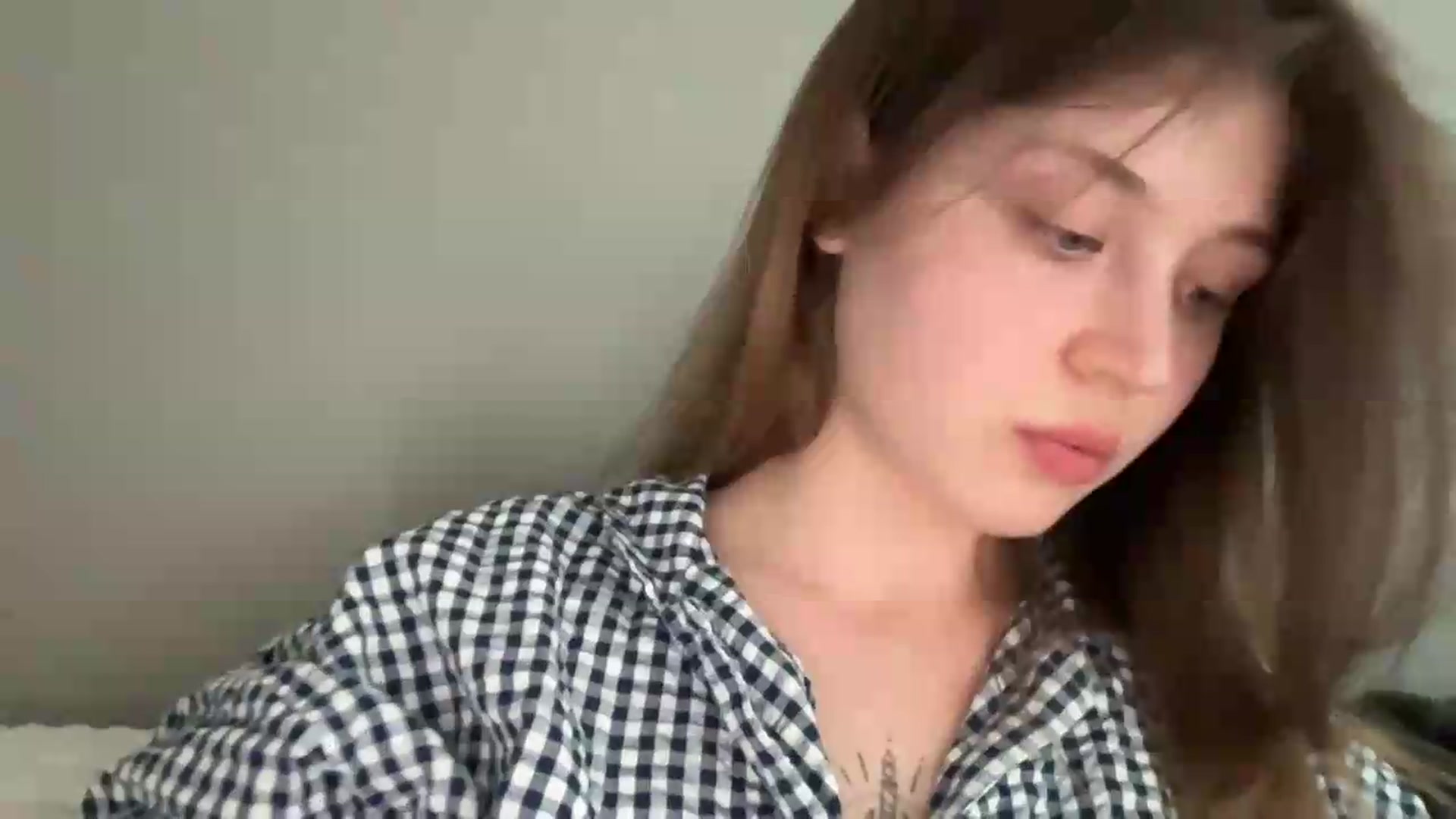 Gallery image thumbnail from BuckwheatLady's myfreecams stream on, 06/22/2026, 17:00 image 18 of 20