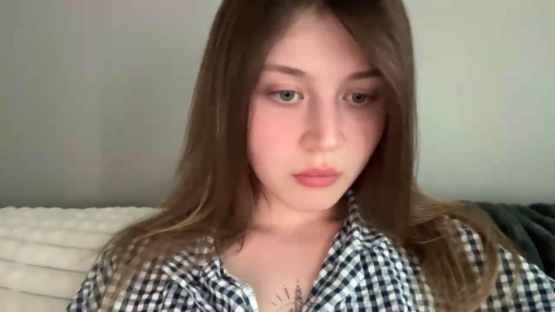 Gallery image thumbnail from BuckwheatLady's myfreecams stream on, 06/22/2026, 17:00 image 16 of 20