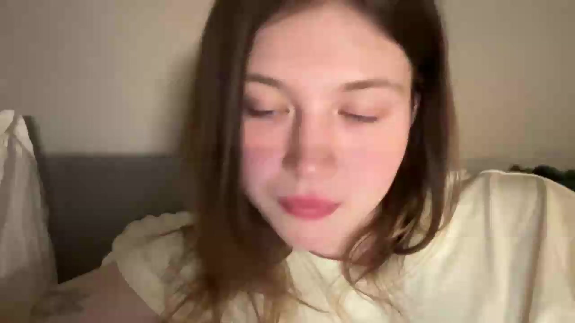 Gallery image thumbnail from BuckwheatLady's myfreecams stream on, 06/24/2026, 20:31 image 12 of 20