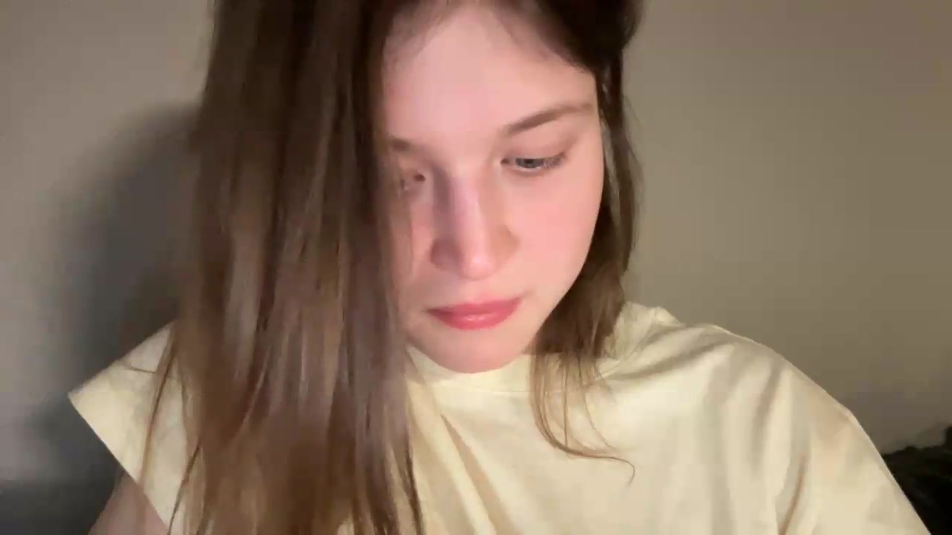 Gallery image thumbnail from BuckwheatLady's myfreecams stream on, 06/24/2026, 20:31 image 18 of 20
