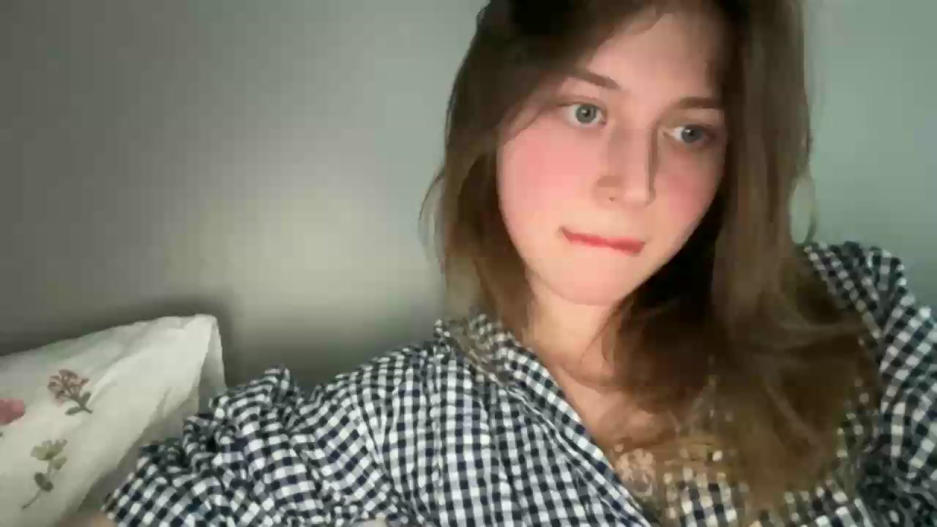 Gallery image thumbnail from BuckwheatLady's myfreecams stream on, 06/25/2026, 15:37 image 1 of 20