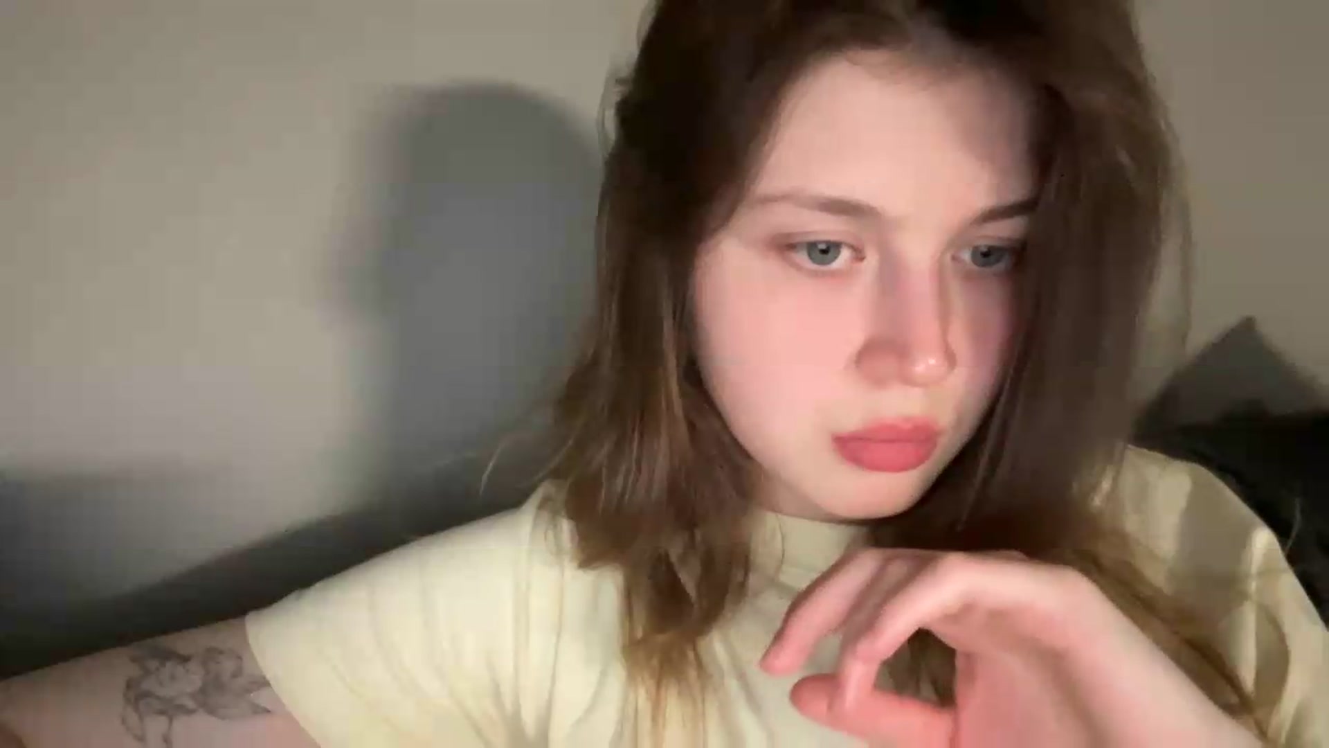 Gallery image thumbnail from BuckwheatLady's myfreecams stream on, 06/25/2026, 18:22 image 4 of 20