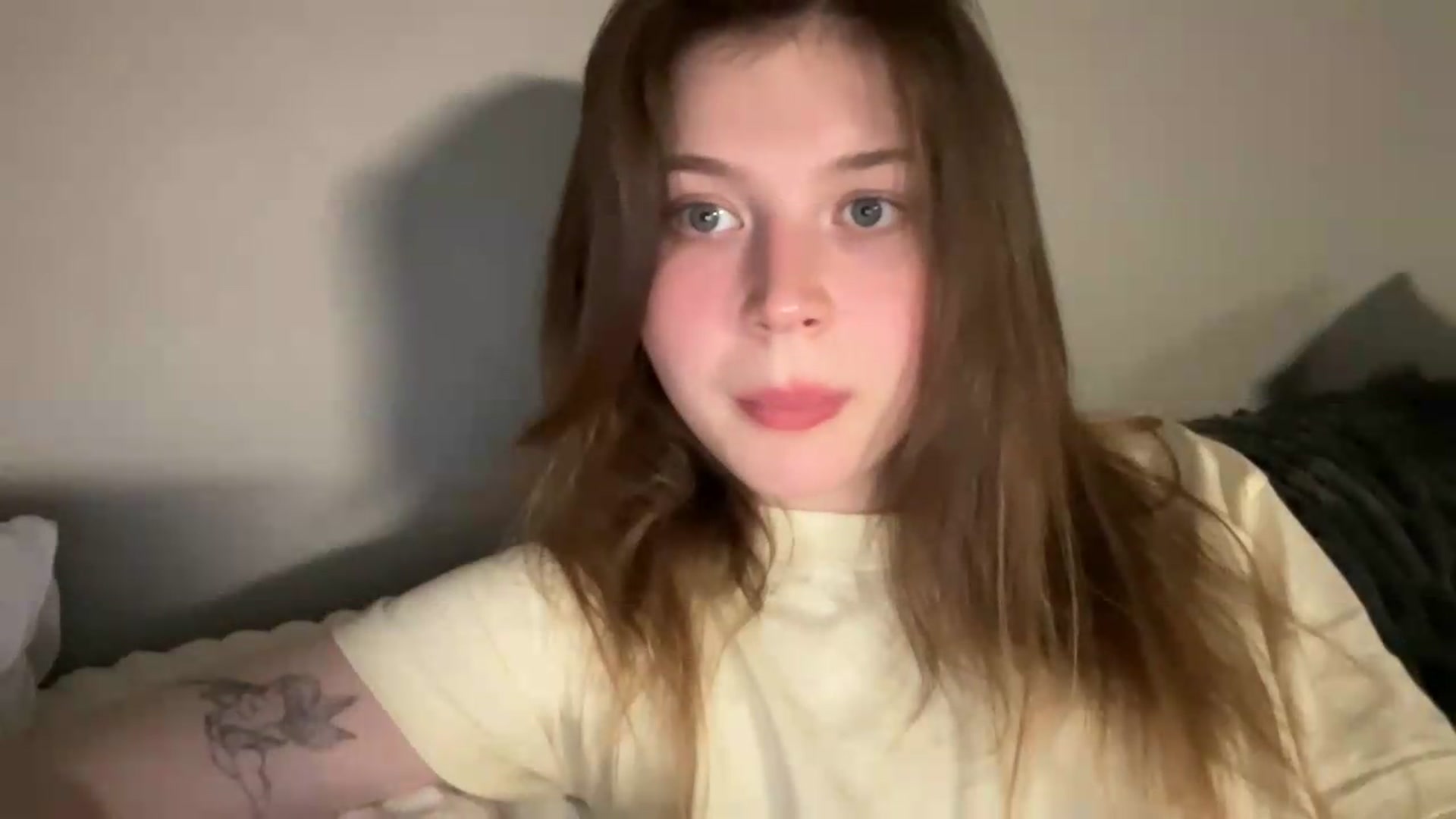 Gallery image thumbnail from BuckwheatLady's myfreecams stream on, 06/25/2026, 18:22 image 11 of 20