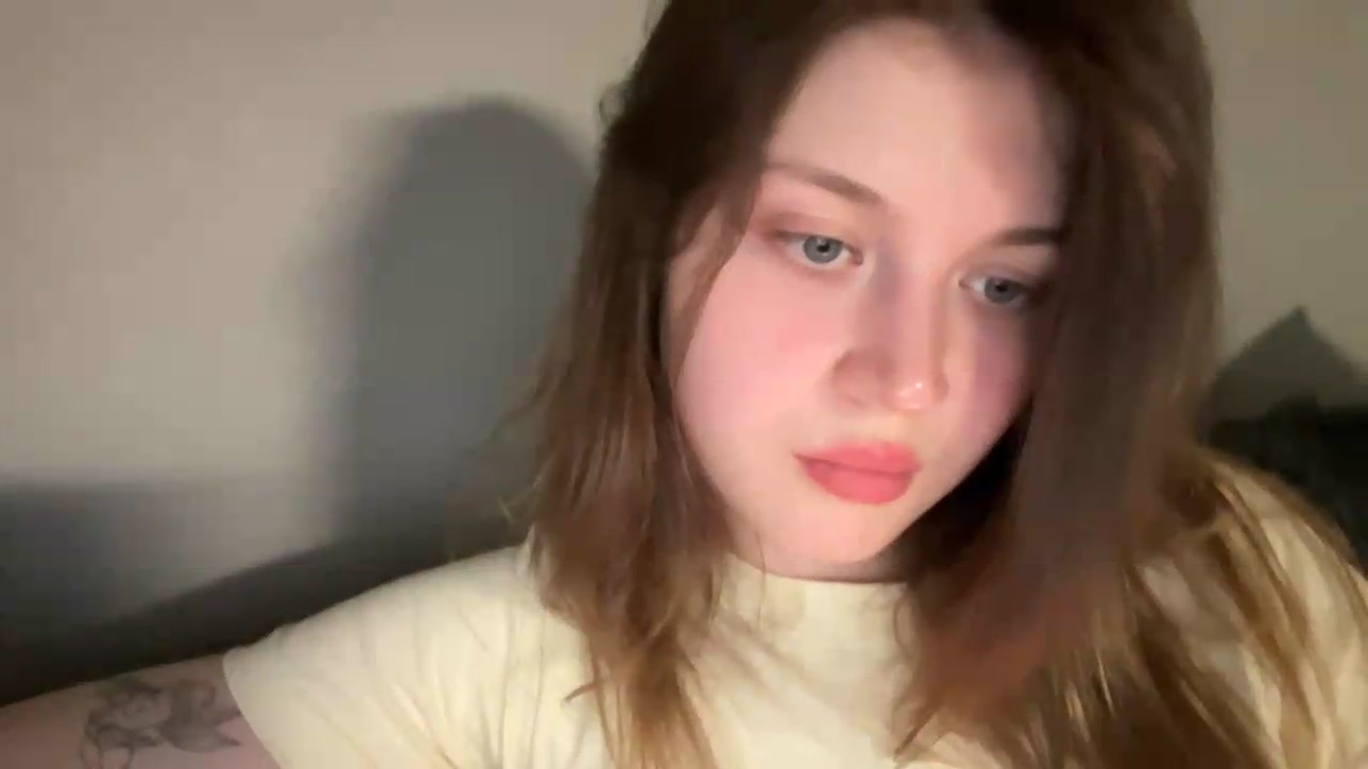 Gallery image thumbnail from BuckwheatLady's myfreecams stream on, 06/25/2026, 18:22 image 8 of 20